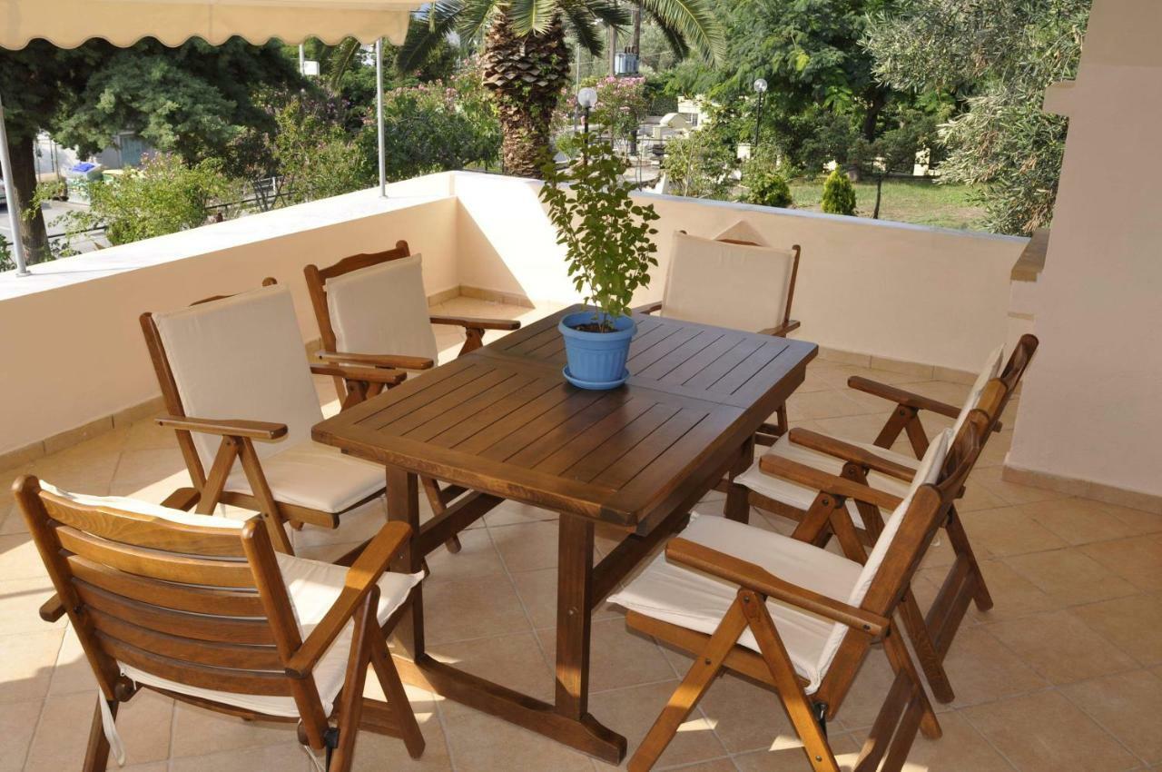 Feel Free Villa PalaiónTsiflíkion Екстериор снимка